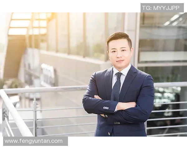 代怀博的成长之路：从青涩少年到职场精英的奋斗历程与心路历程